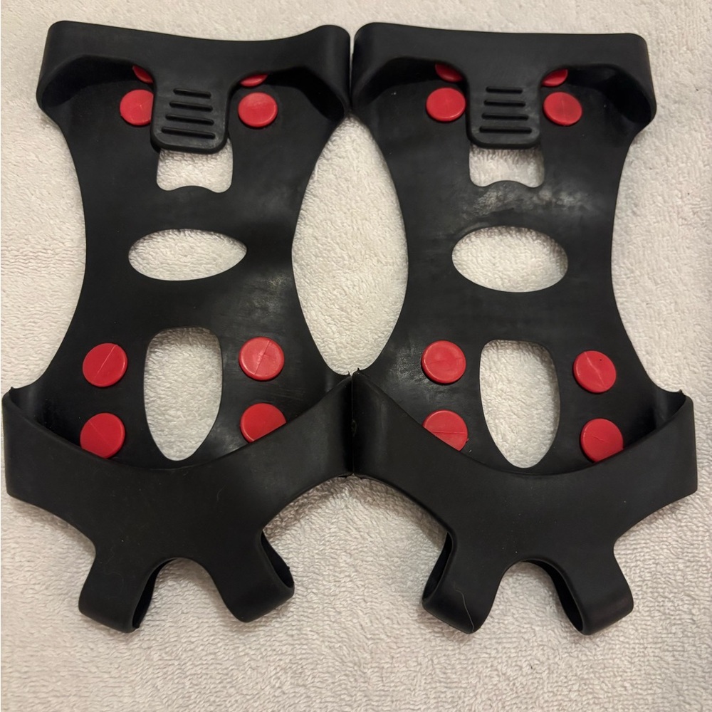 Action Traction Ice Cleats Size Large Color Black